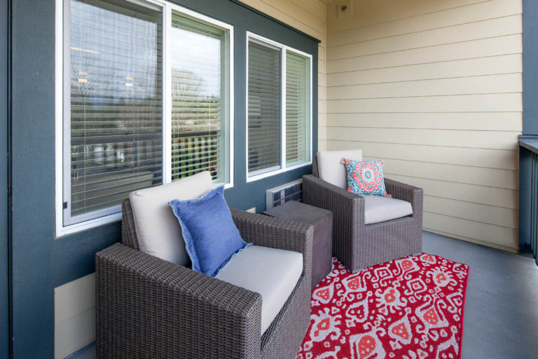Deck/patio space